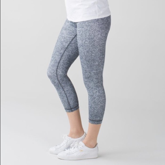 lululemon athletica Pants - Lululemon Wunder Under Crop III Rio Mist Leggings